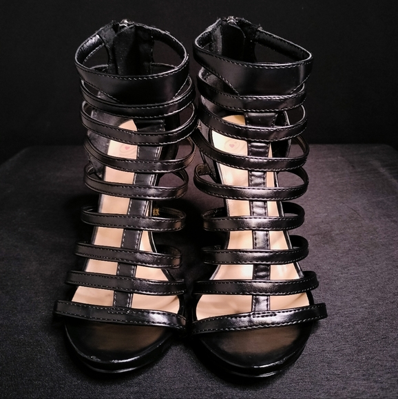 Black Strappy Gladiator Heels by BCBG (Size 6.5) - Picture 4 of 5